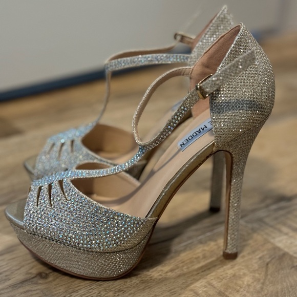 Steve Madden heels size 6 - Picture 2 of 7